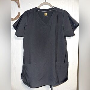 Wonder Wink Women’s Scrub Set